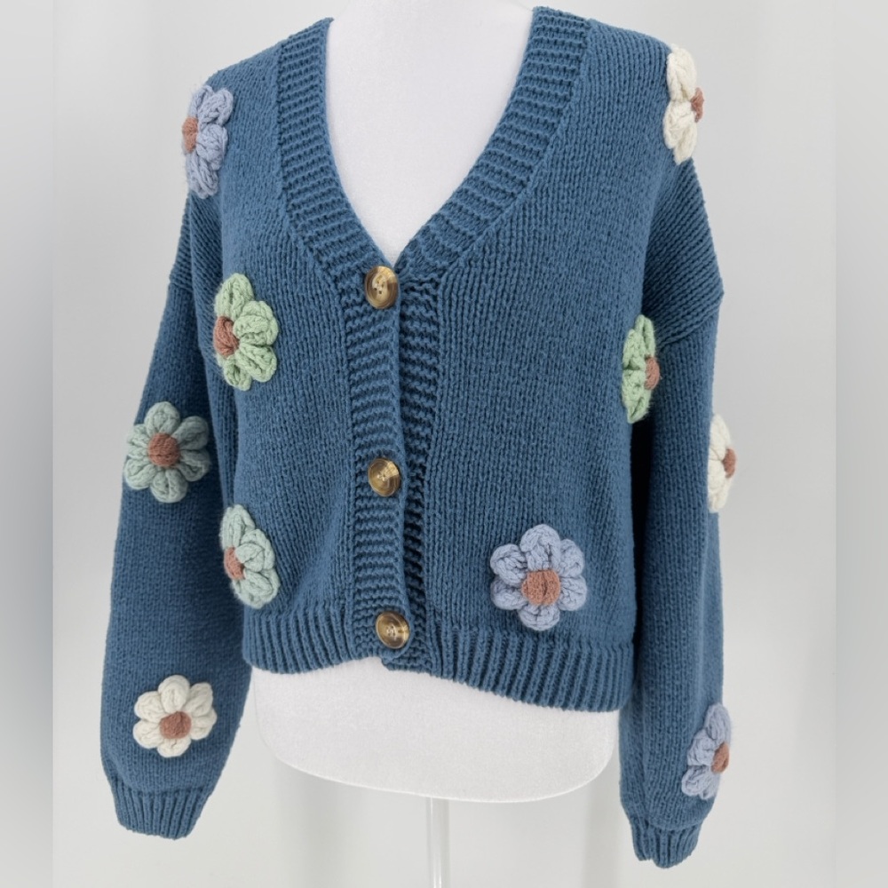 Cider Cottagecore Floral Appliqué Chunky Knit Cardigan Sweater M